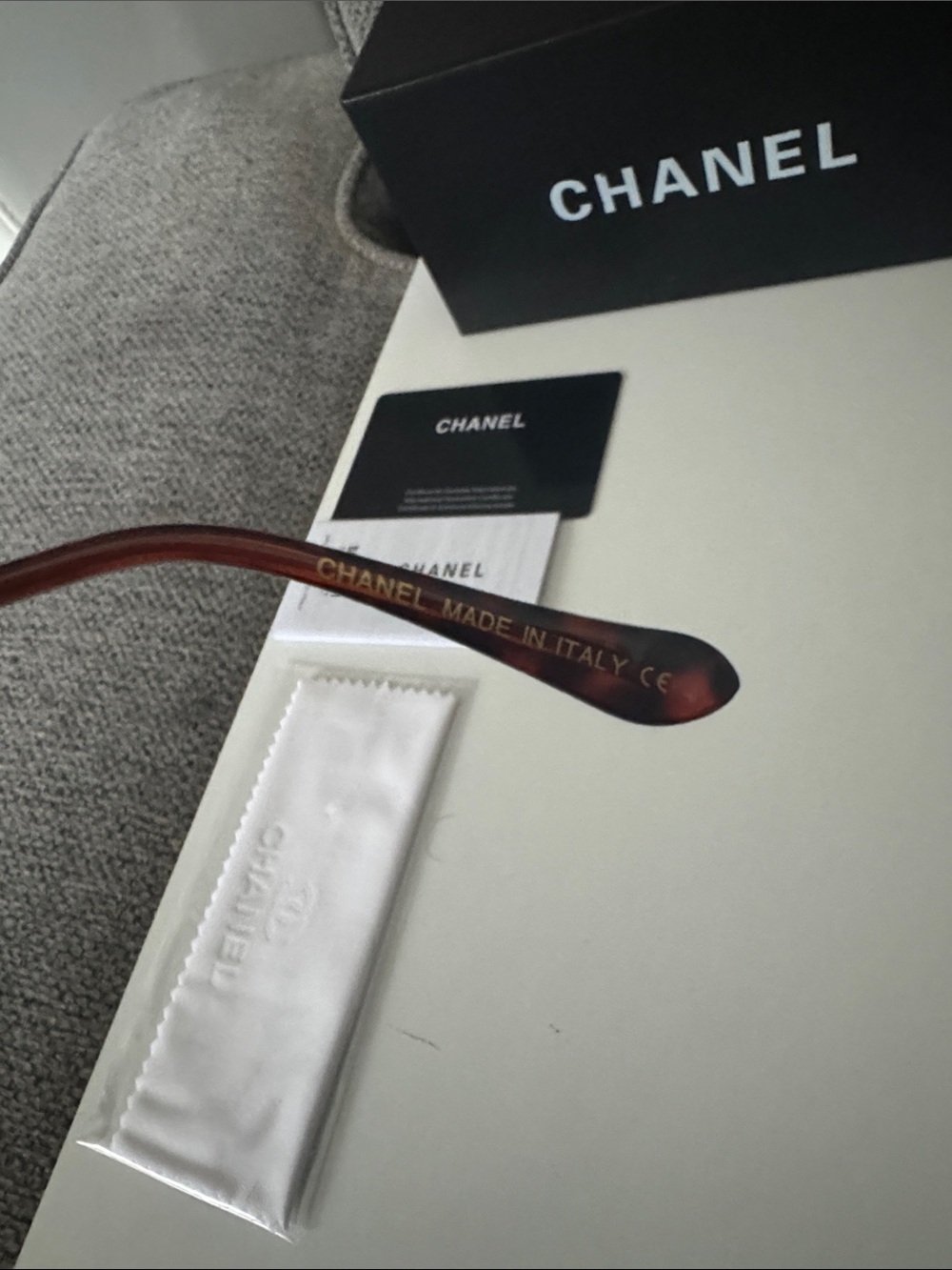 CHANEL Gold Frame Brown Lens Oval Sunglasses with Brown Temples and Logo Case - Picture 4 of 8
